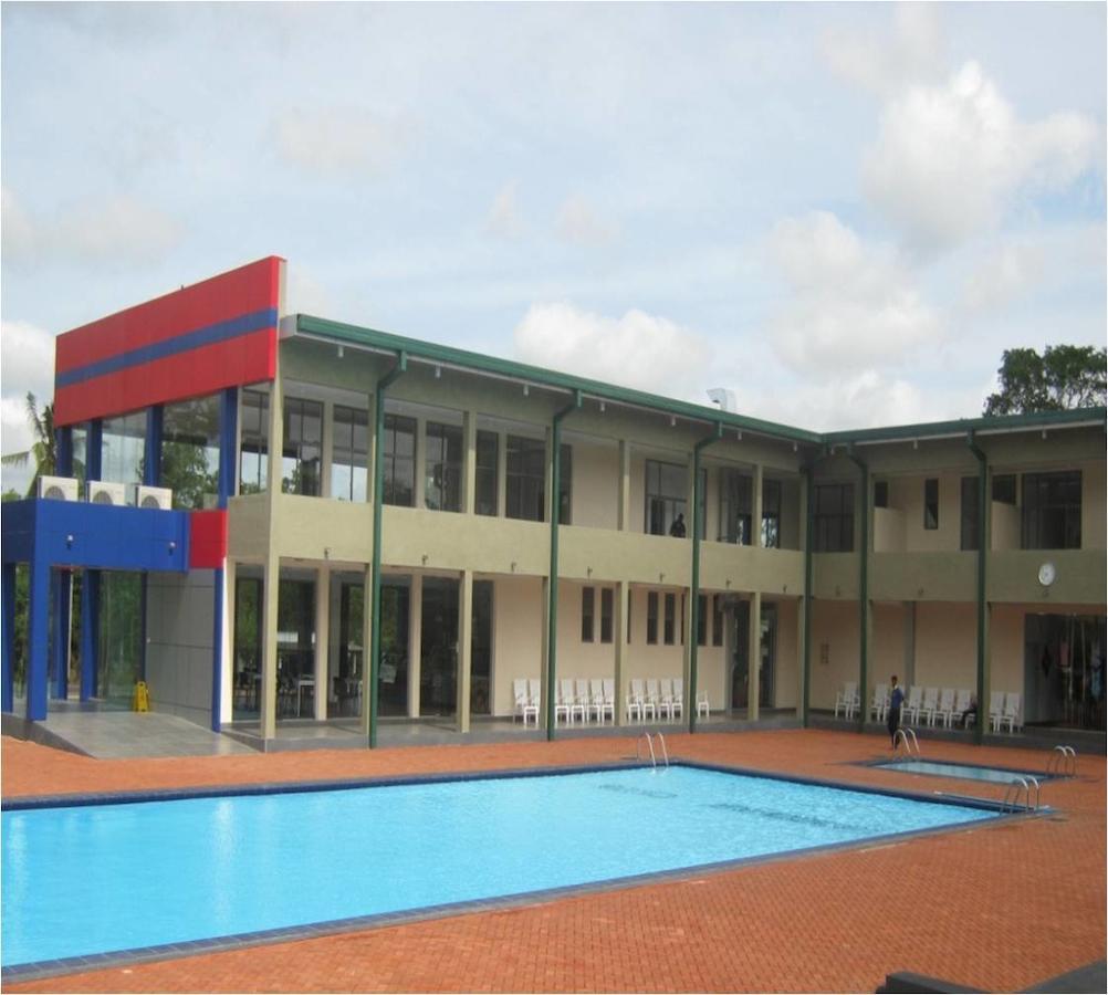 Gunners' Club - Minneriya Esterno foto