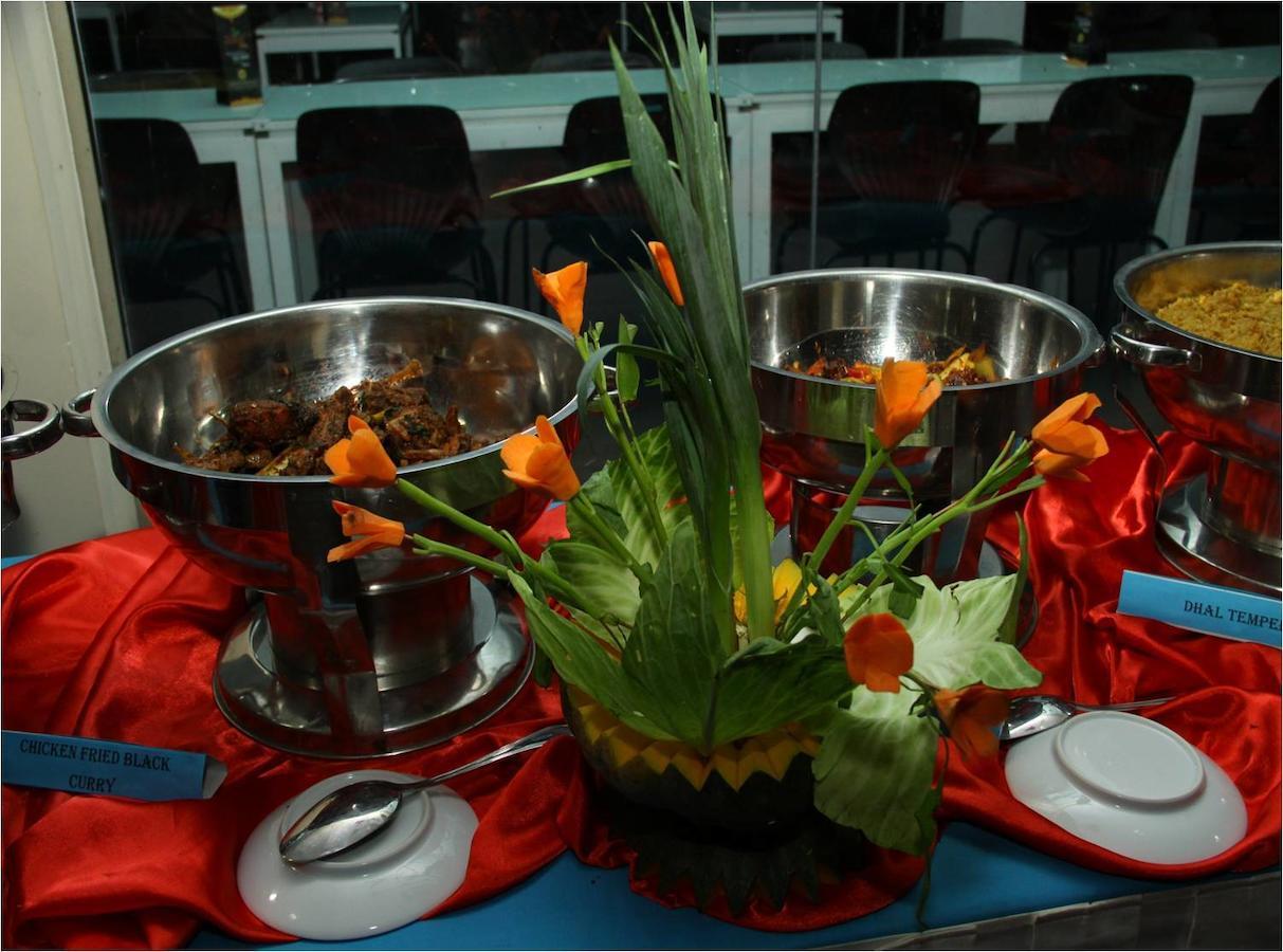 Gunners' Club - Minneriya Esterno foto